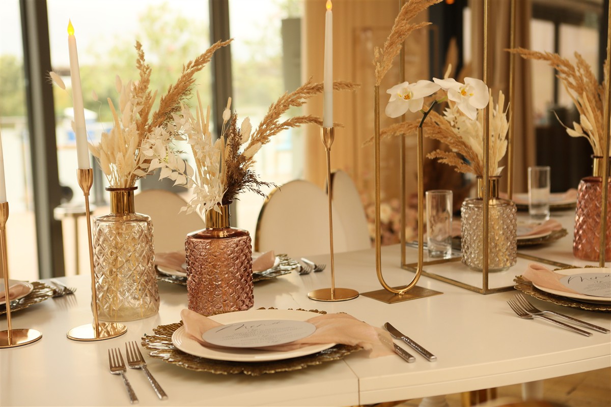 Art of the Table detail